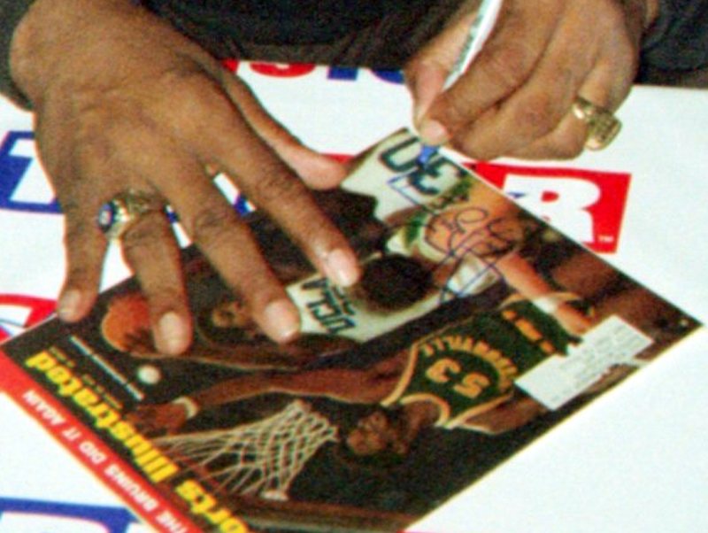 Artis Gilmore 800