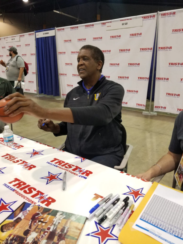 Bill Cartwright 700 a