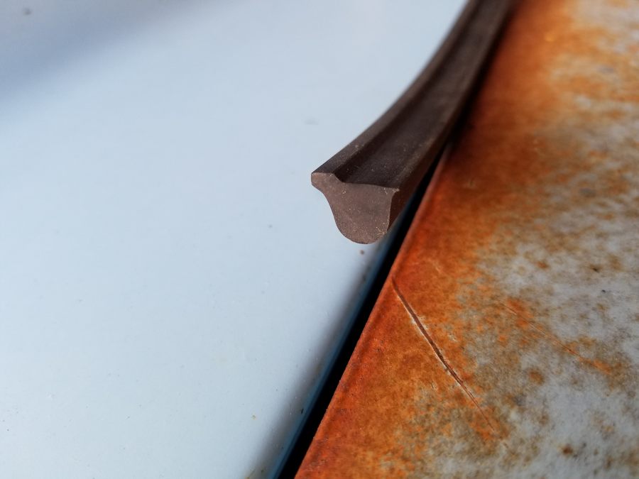 Cowl gasket