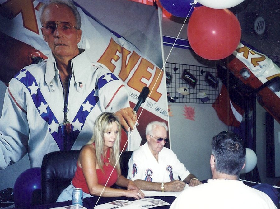 Evel Knievel 900 3
