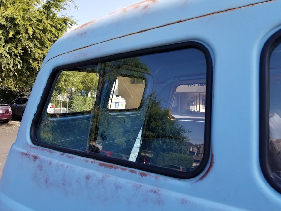 WINDOW RUBBER 2